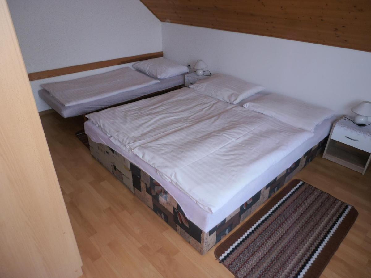 Ubytovani U Machova Jezera - Apartmany - Ludmila Grulisova Докси Екстер'єр фото